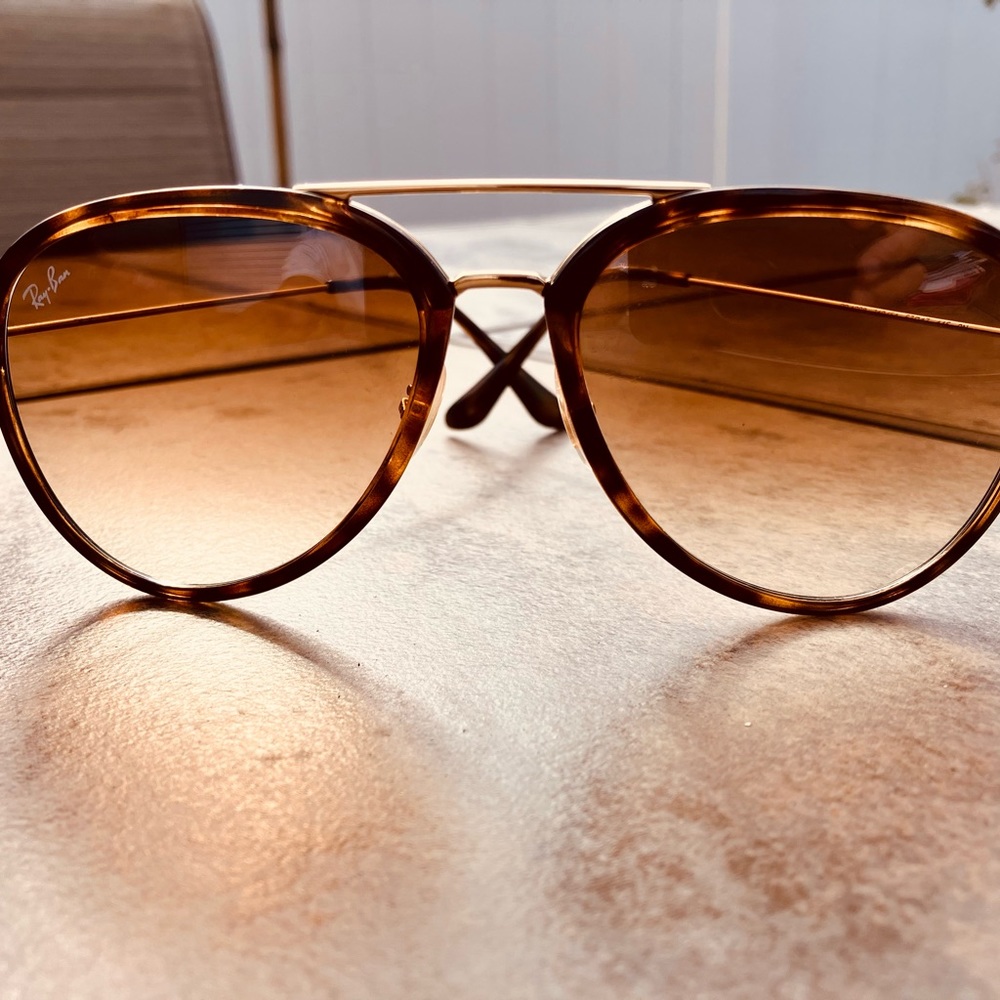 Ray•Ban Sunglasses